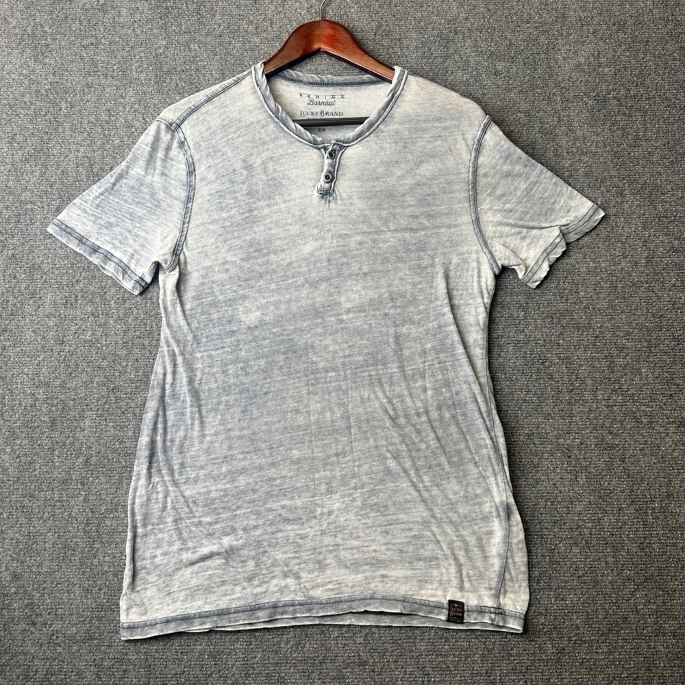 Lucky Brand Venice Burnout Henley Mens Small Blue Acid Wash Short Sleeve Tee